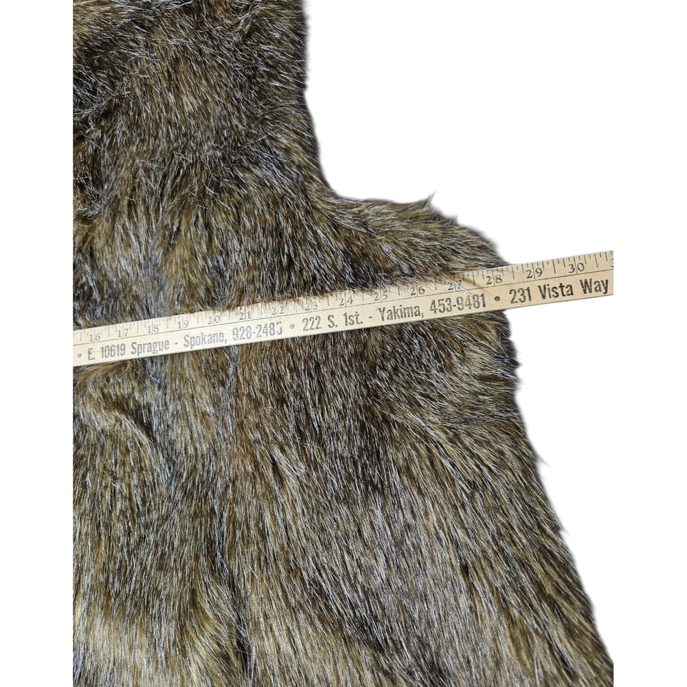Rachel Zoe‎ Faux Fur Eegant Warm Vest Size 3X Toggle Closure Luxe Cozy Coat - Picture 6 of 11
